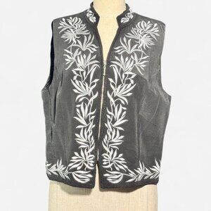 American Vintage Women's Black and Grey Gilet